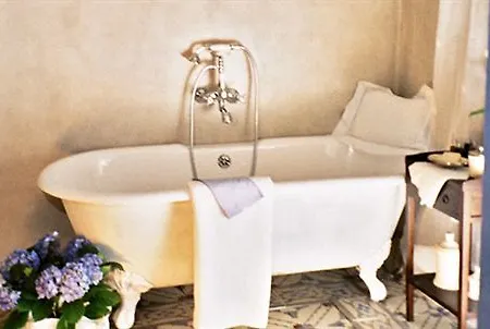 Hotel Boutique Valle De Oca 3*