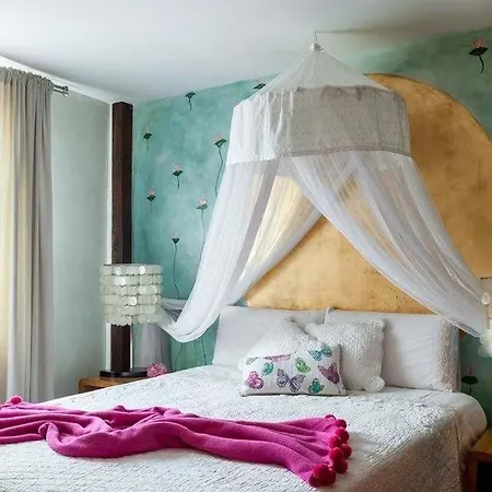 Hotel Boutique Valle De Oca Villanasur Rio De Oca