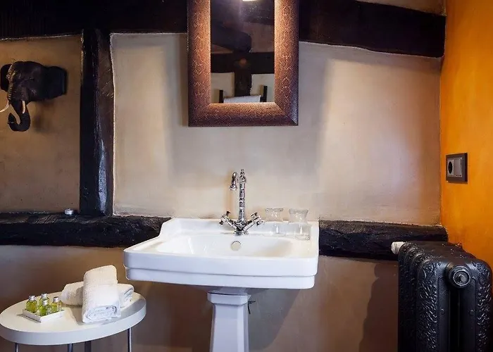 Boutique Valle De Oca 호텔 3*